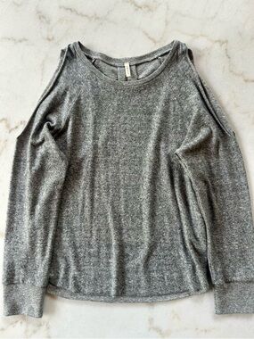 Lanston dark grey cold shoulder cut out sweatshirt